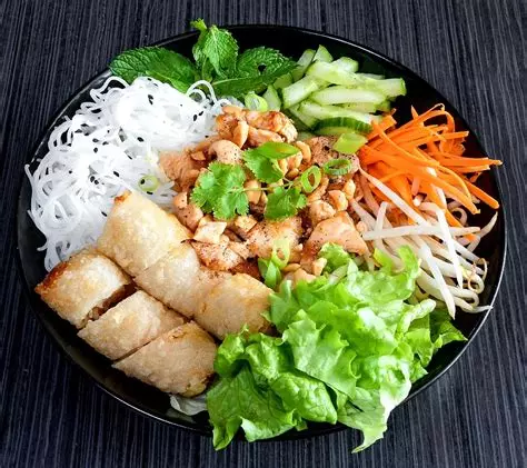 Bo-Bun Poulet Citronnelle ou Curry